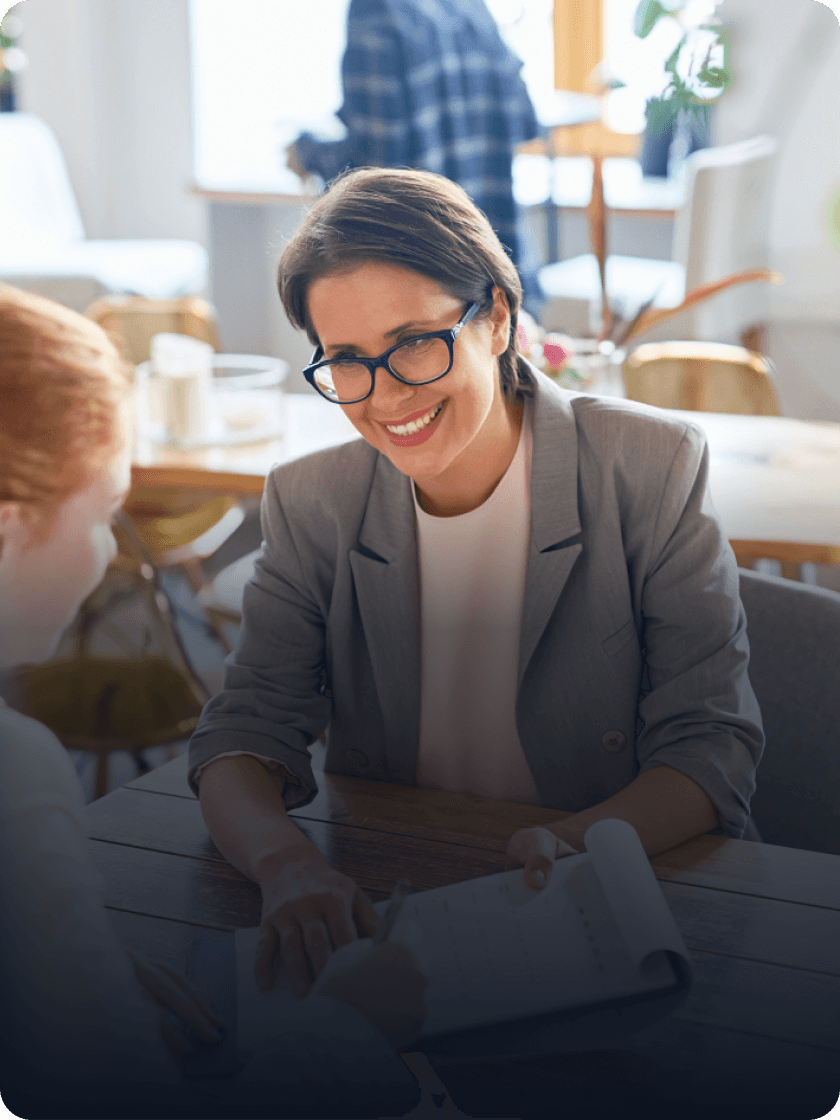 簡化員工文件處理